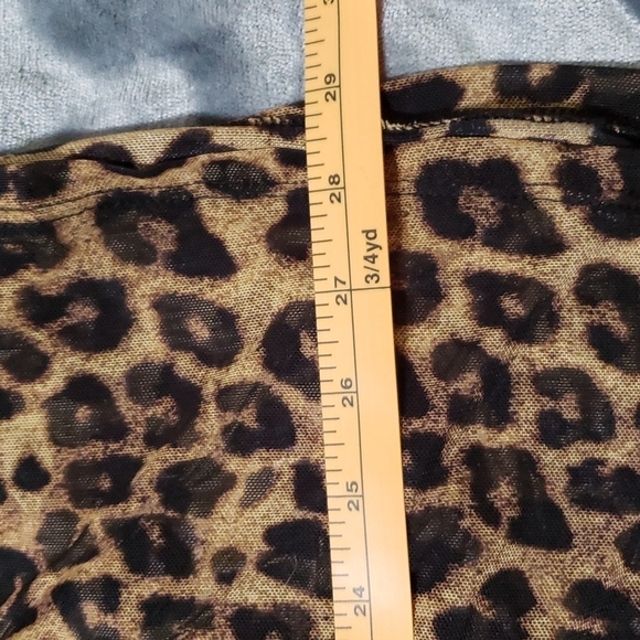 Torrid Leopard Print Long Sleeve Sheer Top Size 4 ~ NWT - Picture 7 of 8